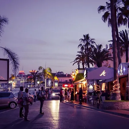 The Hill Collection 1 *