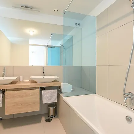 The Hill Collection 1 Fuengirola