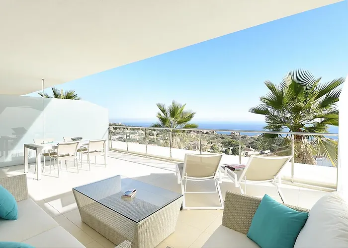 The Hill Collection 1 *