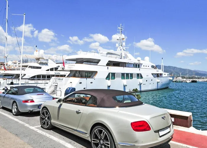 The Hill Collection 1 * Fuengirola